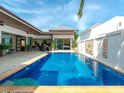 3-Bedroom Pool Villa for Sale, Rawai, Near Beaches, Freehold - Rawai, Phuket - Photo 2