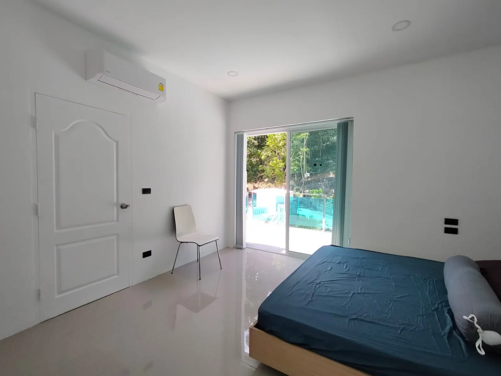 2-Bedroom Sea View Apartment for Rent, Patong Hill - Patong, Phuket - Photo 19