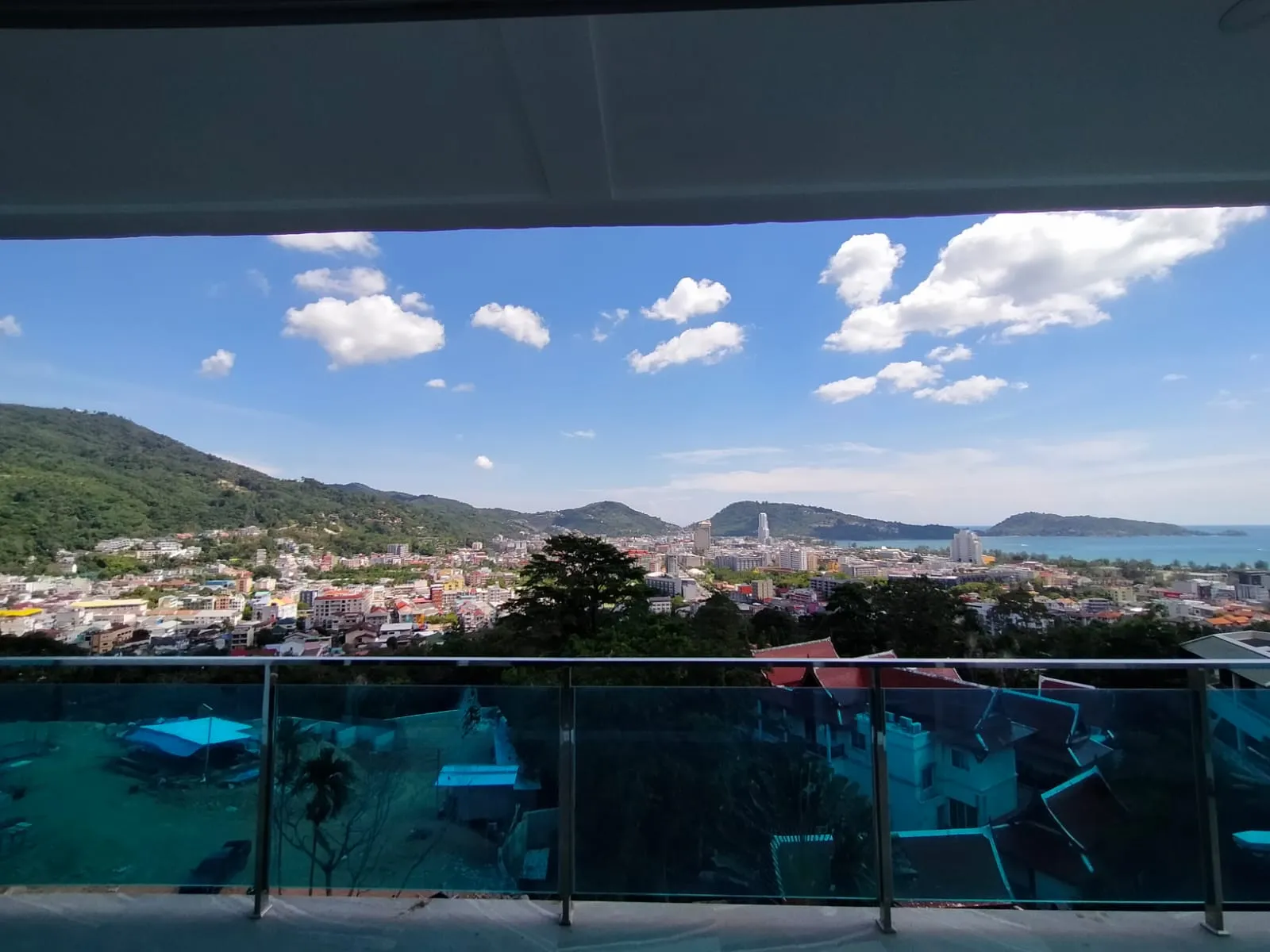 2-Bedroom Sea View Apartment for Rent, Patong Hill - Patong, Phuket - Photo 6