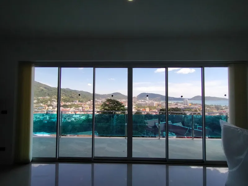 2-Bedroom Sea View Apartment for Rent, Patong Hill - Patong, Phuket - Main photo
