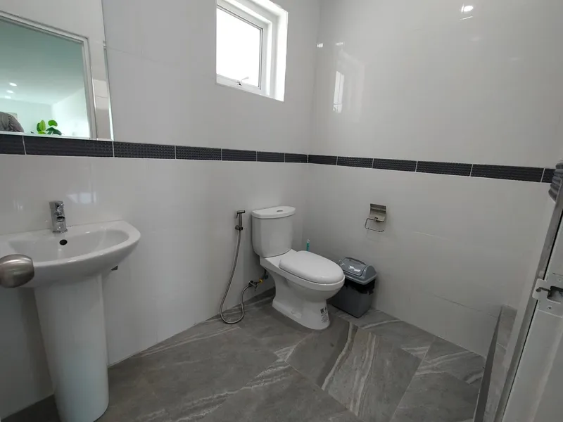 2-Bedroom Sea View Apartment for Rent, Patong Hill - Patong, Phuket - Main photo