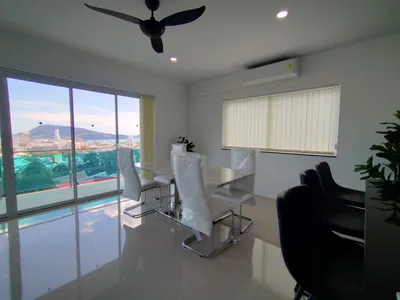 2-Bedroom Sea View Apartment for Rent, Patong Hill - Patong, Phuket - Photo 12
