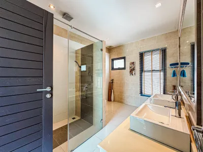 4-Bedroom Modern Pool Villa for Sale, Rawai, Freehold (460 sqm) - Rawai, Phuket - Photo 10