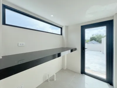 Villa de 3 chambres avec piscine privée en location longue durée - Chalong, Phuket - Photo 3
