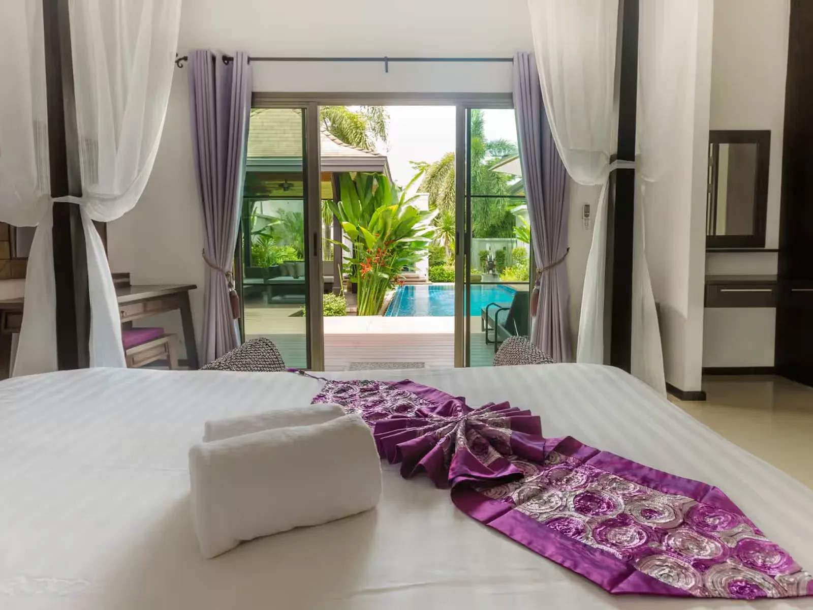 3-Bedroom Pool Villa for Sale, Rawai, Quiet Area - Rawai, Mueang Phuket - Photo 9