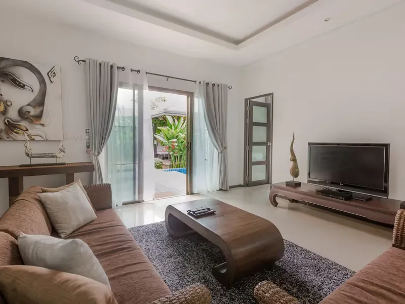 3-Bedroom Pool Villa for Sale, Rawai, Quiet Area - Rawai, Mueang Phuket - Main photo