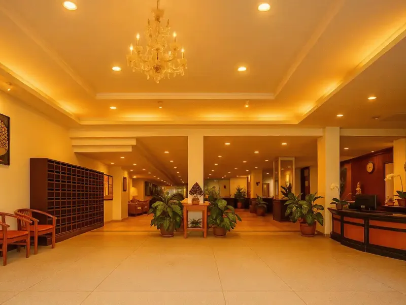 1-Bedroom Condo for Rent, Patong, 10 Min Walk to Beach, Pool & Gym - Patong, Phuket - Main photo