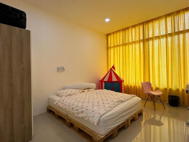 2-Bedroom Townhouse for Rent, Chalong, Modern and Cozy - Chalong, Phuket - Main photo
