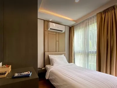 ขายคอนโด 2 ห้องนอน พร้อมระเบียง โครงการไมด้า แกรนด์ รีสอร์ท หาดสุรินทร์ - Surin Beach, Phuket - รูปภาพ 7