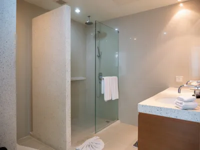 2-Bedroom Sea View Condo for Sale, Kamala, Mediterranean Style - Kamala, Phuket - Photo 17