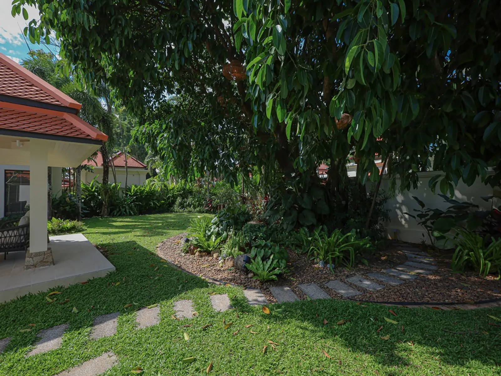 Sai Taan, 4-Bedroom Renovated Pool Villa for Rent, Bang Tao - Bang Tao, Phuket - Photo 8