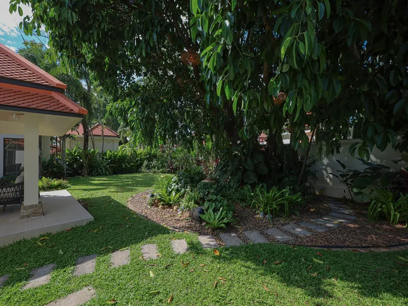 Sai Taan, 4-Bedroom Renovated Pool Villa for Rent, Bang Tao - Bang Tao, Phuket - Main photo