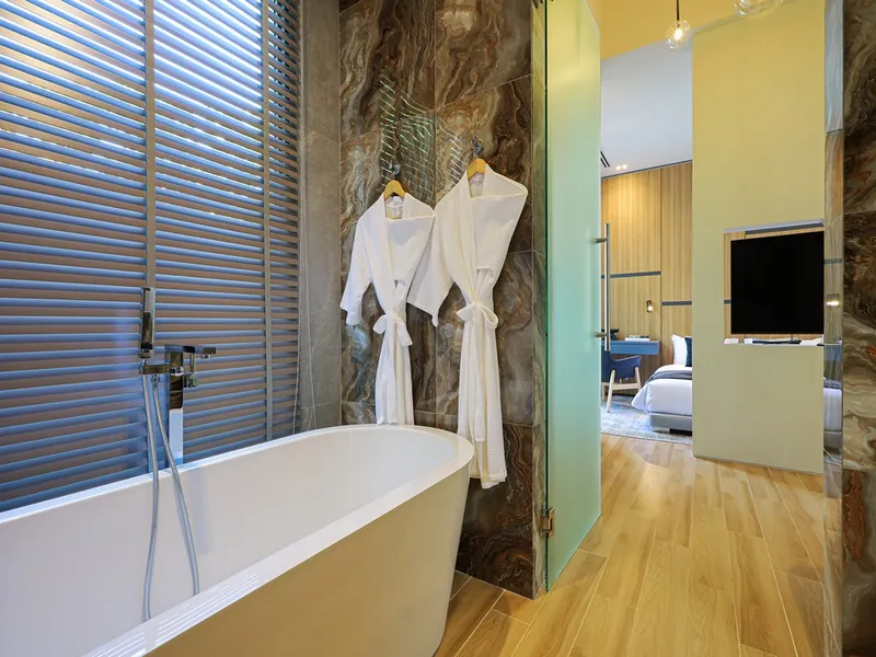 Sai Taan, 4-Bedroom Renovated Pool Villa for Rent, Bang Tao - Bang Tao, Phuket - Main photo