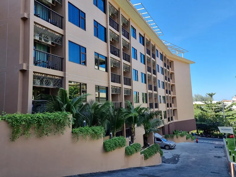 Proud Karon, 1-Bedroom Condo for Sale, Karon, 5 Min to Beach - Karon, Phuket - Main photo