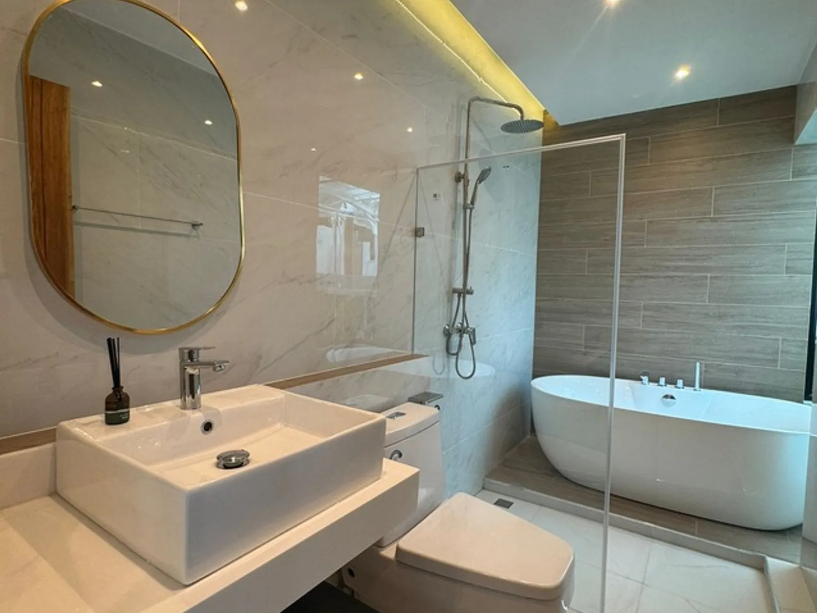 3-Bedroom Pool Villa for Sale, Rawai, 5 Min to Nai Harn Beach, Freehold - Rawai, Phuket - Photo 5