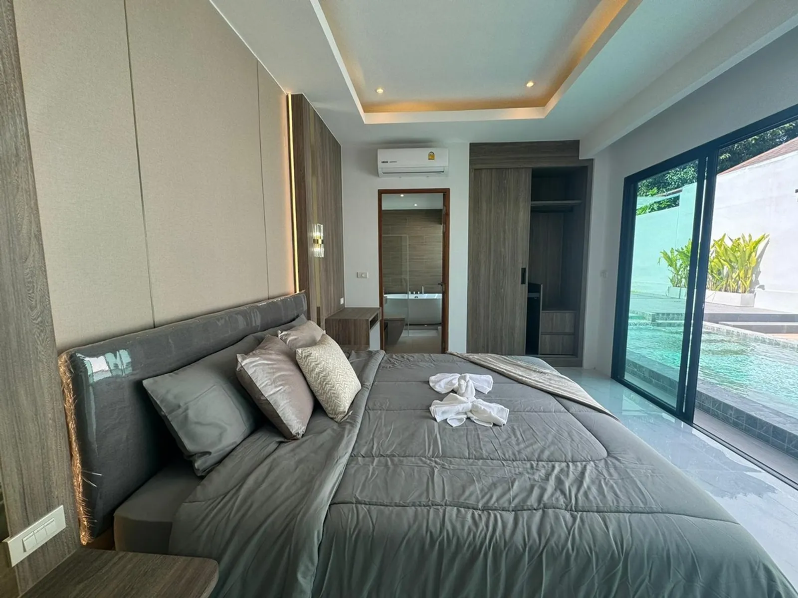 3-Bedroom Pool Villa for Sale, Rawai, 5 Min to Nai Harn Beach, Freehold - Rawai, Phuket - Photo 21
