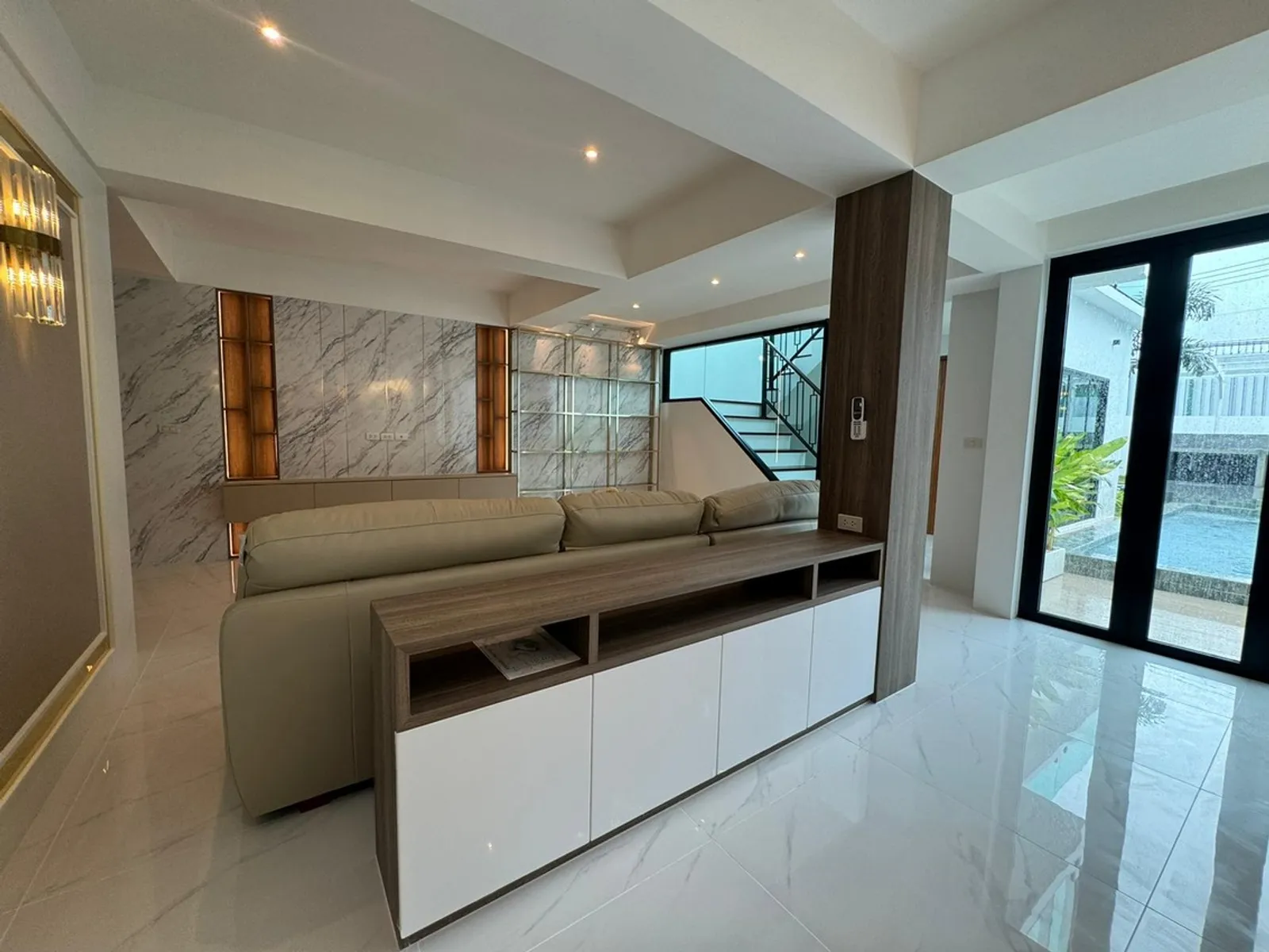 3-Bedroom Pool Villa for Sale, Rawai, 5 Min to Nai Harn Beach, Freehold - Rawai, Phuket - Photo 9