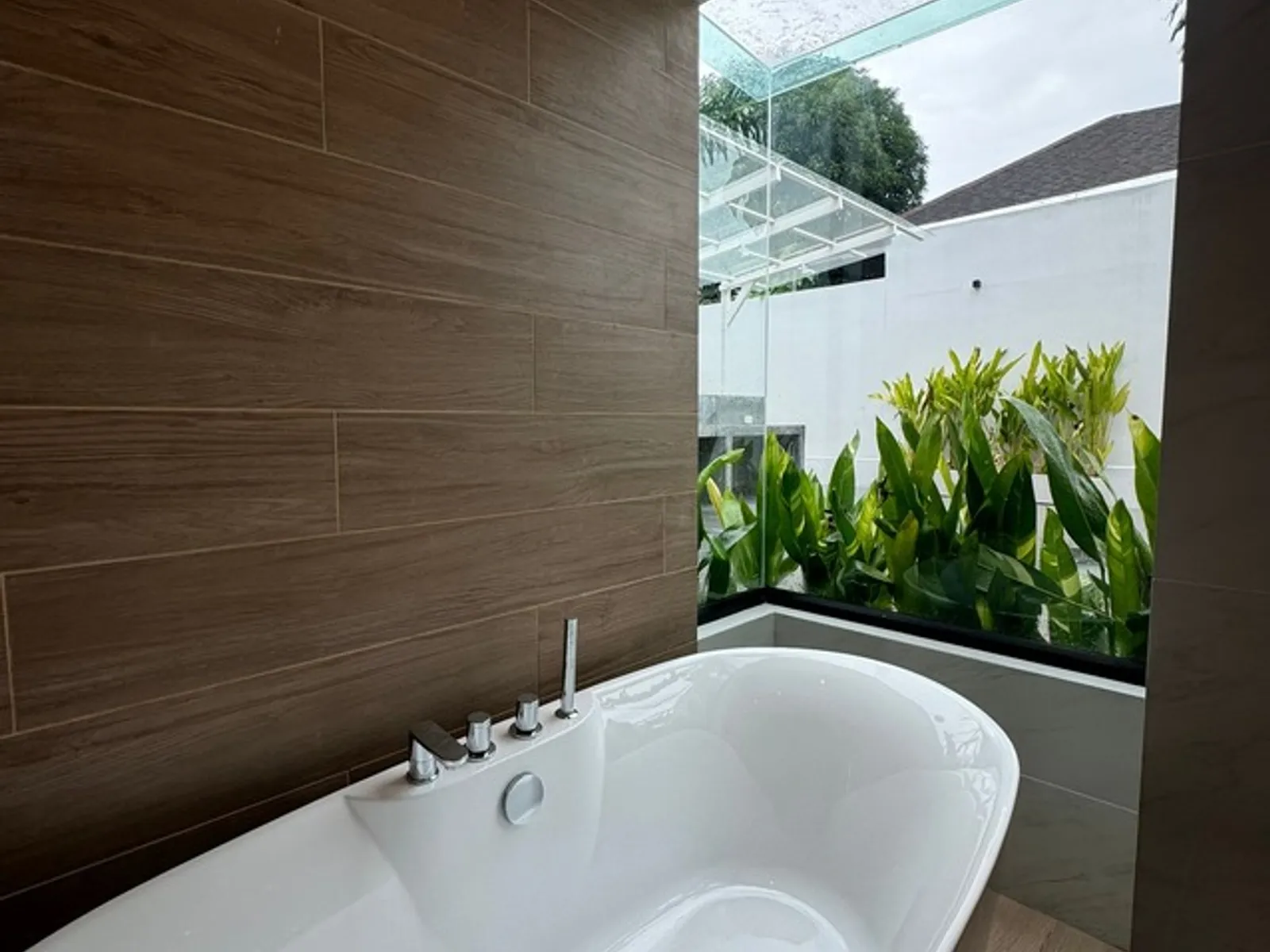 3-Bedroom Pool Villa for Sale, Rawai, 5 Min to Nai Harn Beach, Freehold - Rawai, Phuket - Photo 26