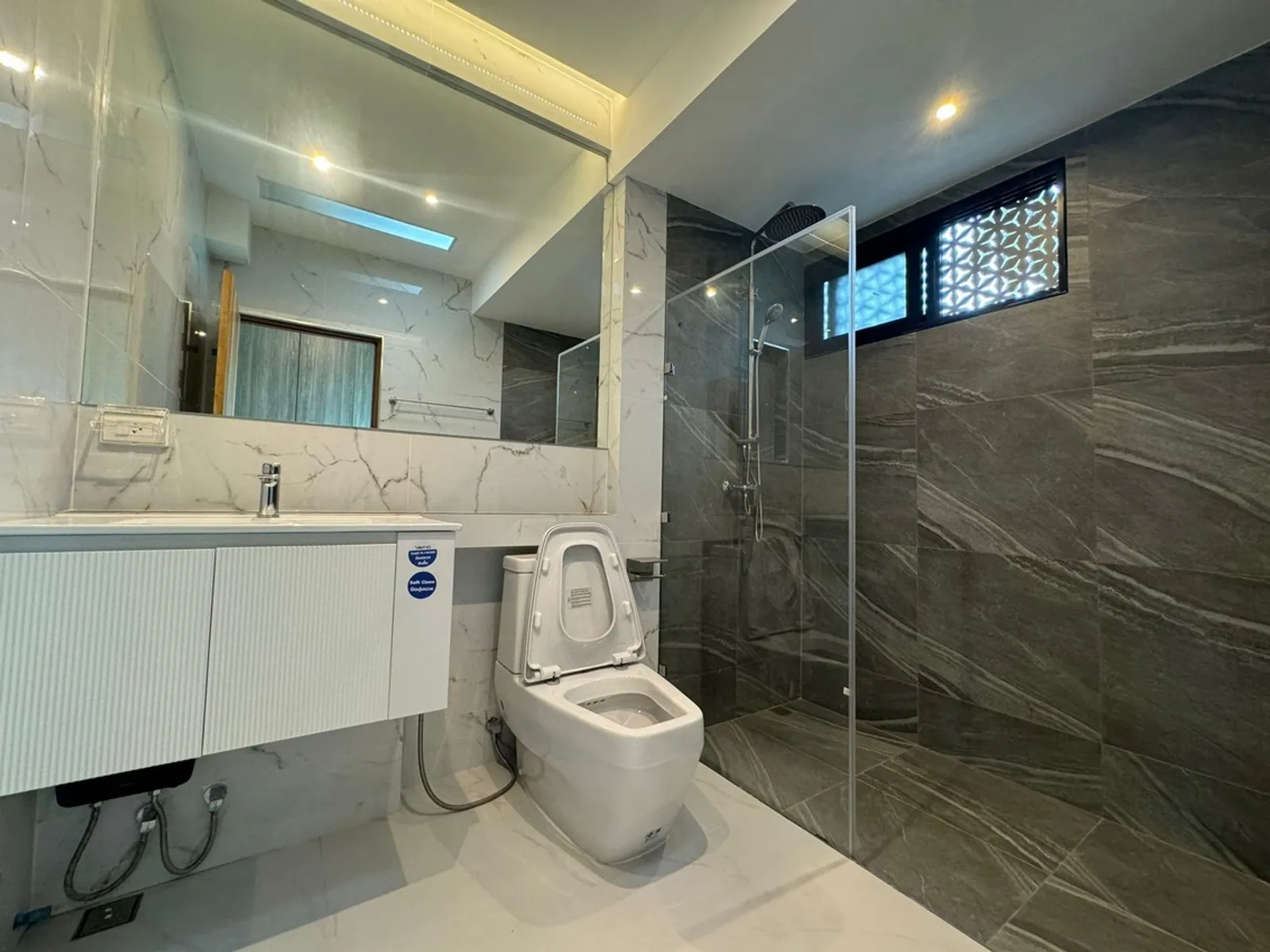 3-Bedroom Pool Villa for Sale, Rawai, 5 Min to Nai Harn Beach, Freehold - Rawai, Phuket - Photo 4