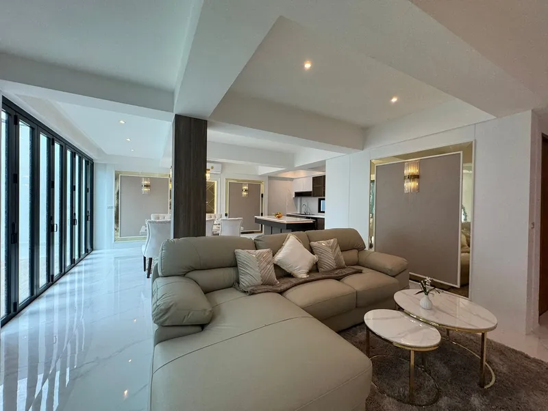 3-Bedroom Pool Villa for Sale, Rawai, 5 Min to Nai Harn Beach, Freehold - Rawai, Phuket - Main photo