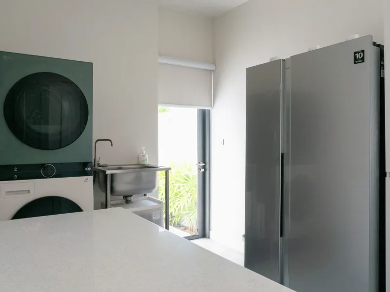 3-Bedroom Pool Villa for Sale, Rawai, King Yanui, Freehold - Rawai, Phuket - Main photo