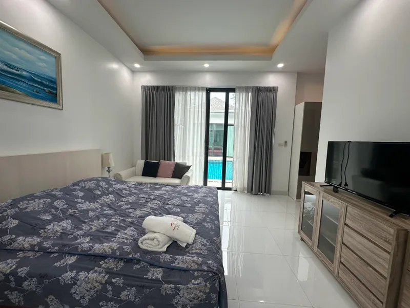 3-Bedroom Pool Villa for Rent, Cherng Talay, Quiet Private Road - Cherng Talay, Phuket - Main photo