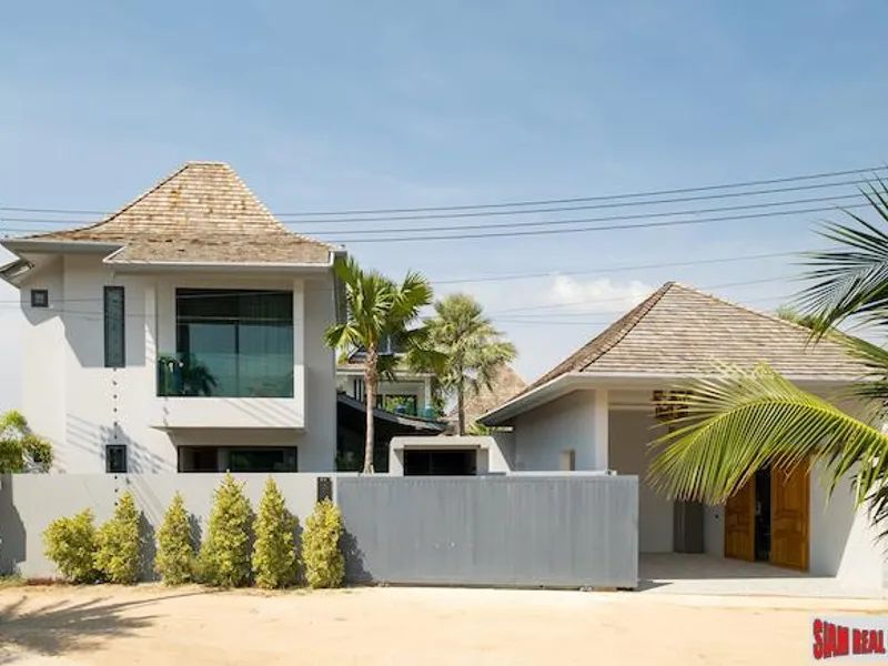 Вилла с 4 спальнями и новым бассейном на продажу, Чернг Талай, рядом с Boat Avenue - Cherng Talay, Phuket - Главное фото