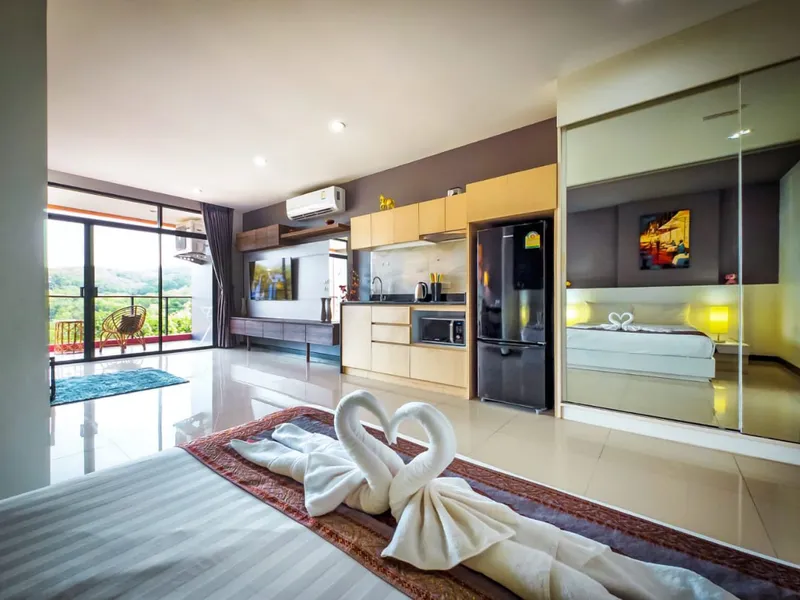 Nai Harn Beach Condo, 1-Bedroom Condo for Sale, Nai Harn, Freehold - Nai Harn, Phuket - Main photo