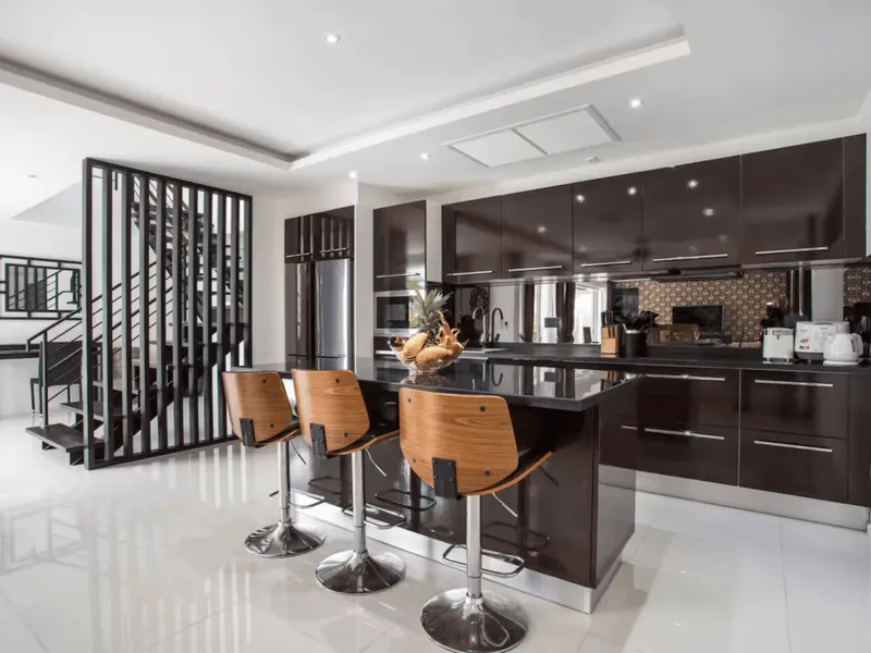 4-Bedroom Sea View Pool Villa for Rent, Chalong, Near Big Buddha - Chalong, Phuket - Main photo