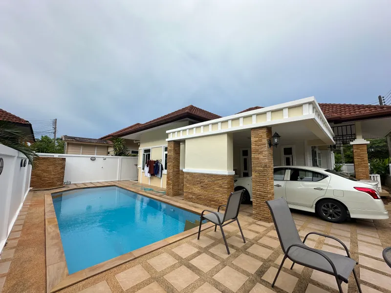 Sun Palm Villa, 3-Bedroom Pool Villa for Sale, Chalong, 150m to Bay, Freehold - Chalong, Phuket - Main photo