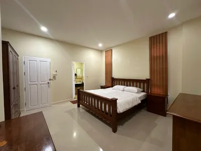 Sun Palm Villa, 3-Bedroom Pool Villa for Sale, Chalong, 150m to Bay, Freehold - Chalong, Phuket - Photo 27