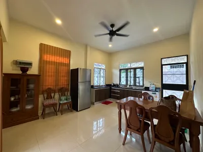 Sun Palm Villa, 3-Bedroom Pool Villa for Sale, Chalong, 150m to Bay, Freehold - Chalong, Phuket - Photo 31
