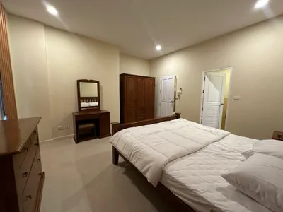 Sun Palm Villa, 3-Bedroom Pool Villa for Sale, Chalong, 150m to Bay, Freehold - Chalong, Phuket - Photo 26