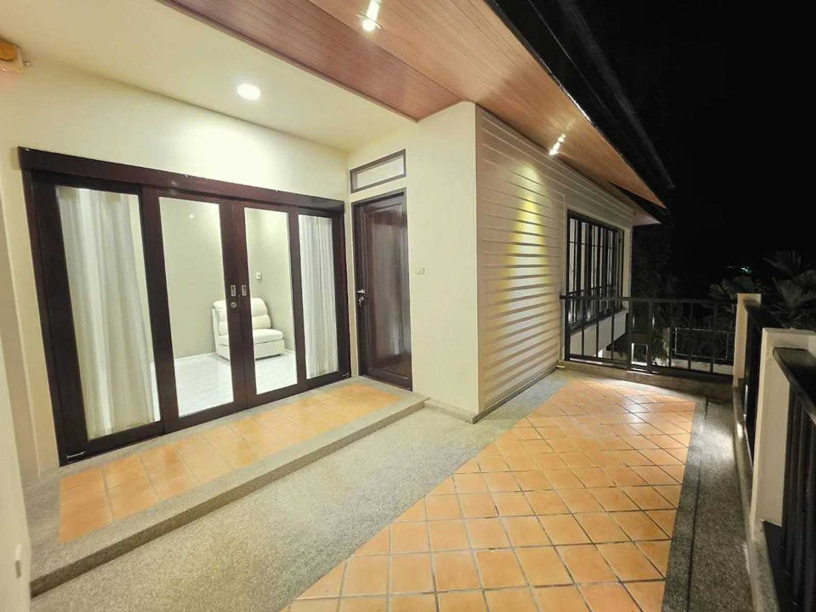 บ้านพูลวิลล่า 3 ห้องนอน ให้เช่า วิชิต ย่านตัวเมืองภูเก็ต - Phuket Town, Phuket - รูปภาพ 3