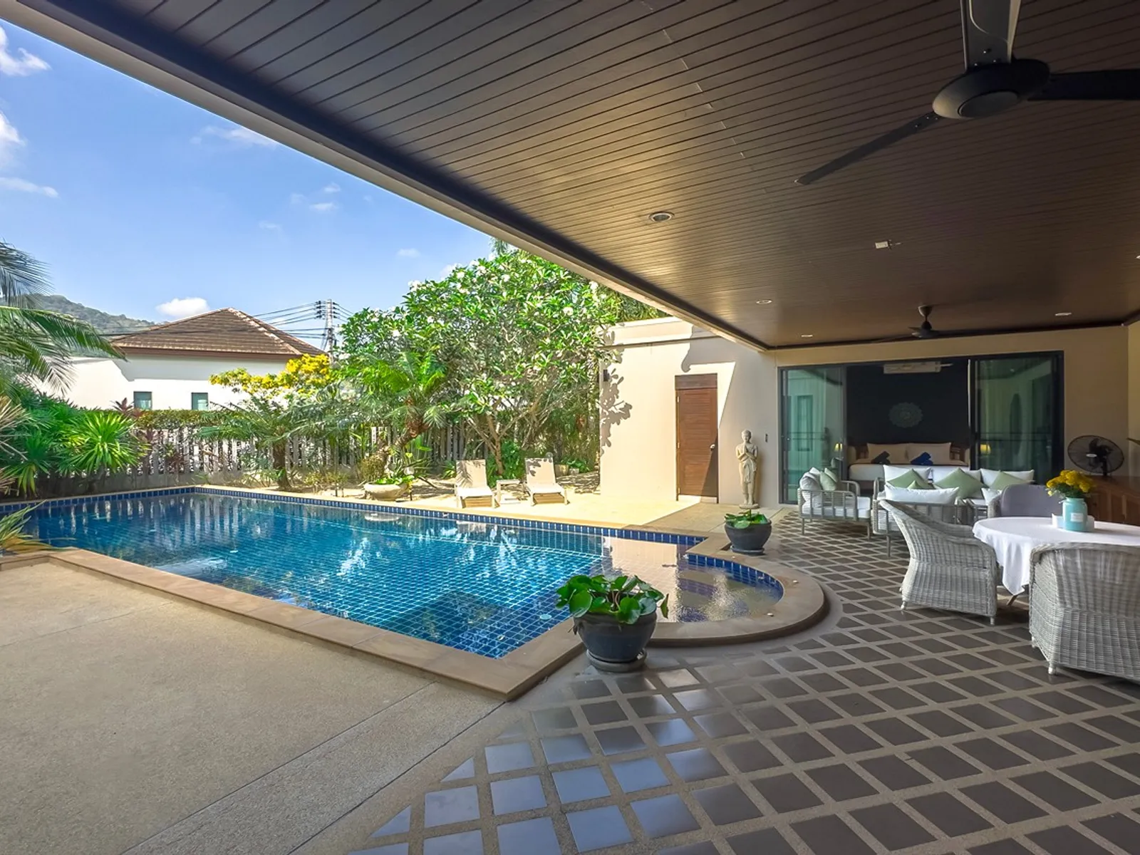 5-Bedroom Pool Villa for Rent, Rawai, 12m Pool, Large Plot - Rawai, Phuket - Photo 3