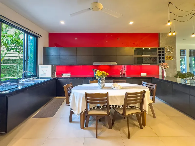 5-Bedroom Pool Villa for Rent, Rawai, 12m Pool, Large Plot - Rawai, Phuket - Main photo