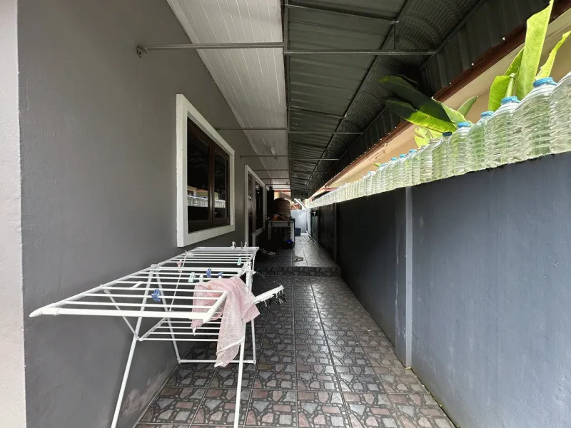 3-Bedroom Pet-Friendly House for Rent, Chalong, Near Chalong Circle - Chalong, Phuket - Main photo