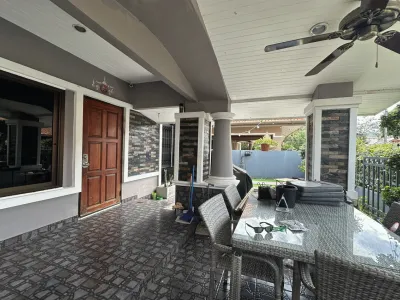 3-Bedroom Pet-Friendly House for Rent, Chalong, Near Chalong Circle - Chalong, Phuket - Photo 12