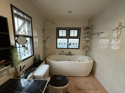 3-Bedroom Pet-Friendly House for Rent, Chalong, Near Chalong Circle - Chalong, Phuket - Photo 20
