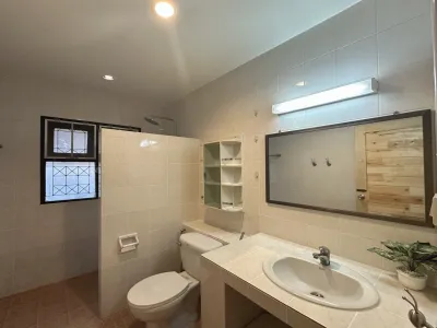 3-Bedroom Pet-Friendly House for Rent, Chalong, Near Chalong Circle - Chalong, Phuket - Photo 24
