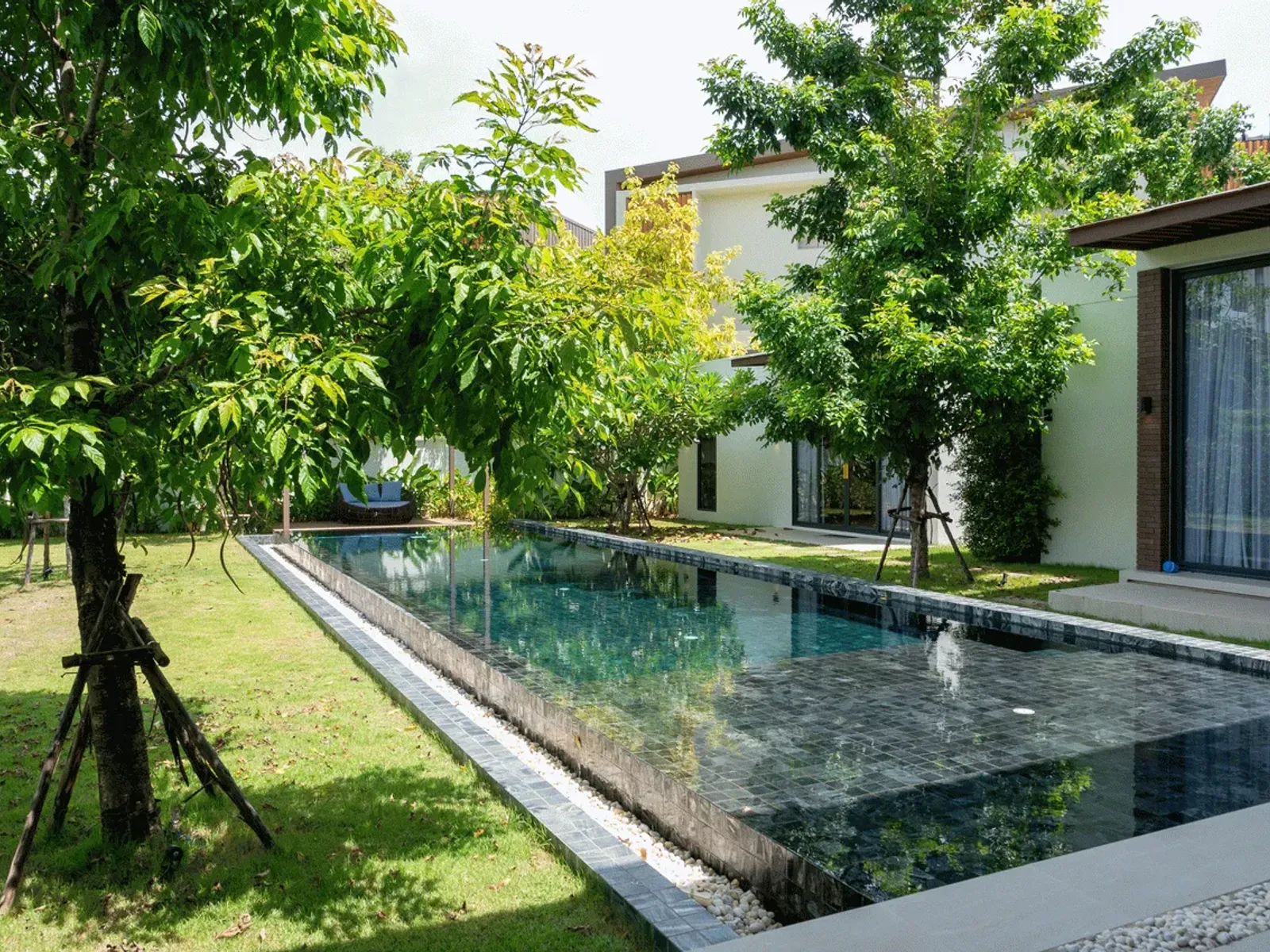 Boat Avenue Residence, 4-Bedroom Luxury Pool Villa for Sale, Cherng Talay, Freehold - Cherng Talay, Phuket - Photo 2