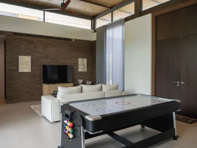 Boat Avenue Residence, 4-Bedroom Luxury Pool Villa for Sale, Cherng Talay, Freehold - Cherng Talay, Phuket - Photo 4