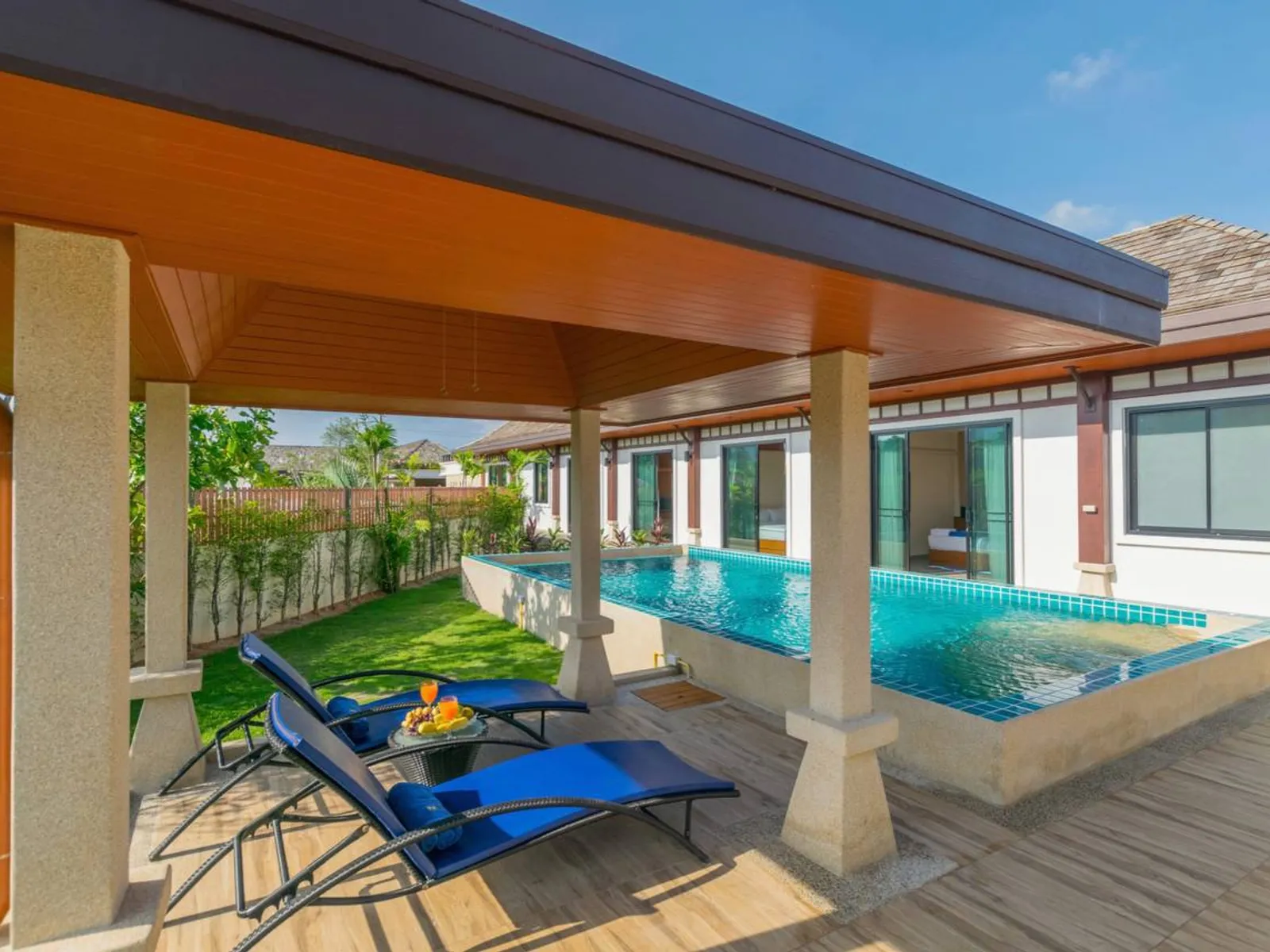 Rawai VIP Villas, 3-Bedroom Pool Villa for Sale, Rawai, 300m to Beach - Rawai, Phuket - Photo 2