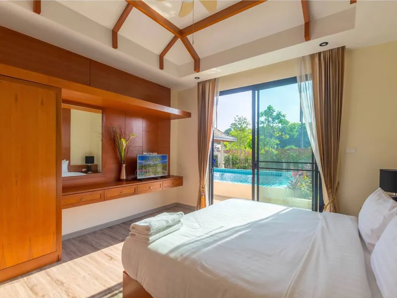 Rawai VIP Villas, 3-Bedroom Pool Villa for Sale, Rawai, 300m to Beach - Rawai, Phuket - Main photo