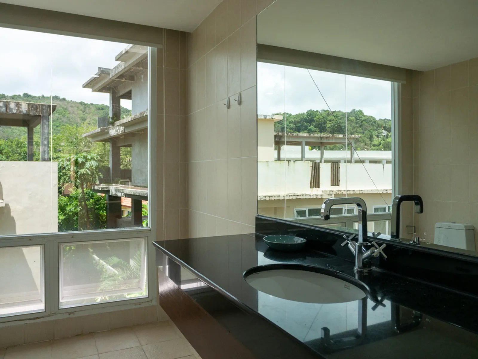 ขายคอนโดวิวทะเล 2 ห้องนอน โครงการ กะรน วิว ที่กะรน กรรมสิทธิ์สมบูรณ์ 296 ตร.ม. - Karon, Phuket - รูปภาพ 31