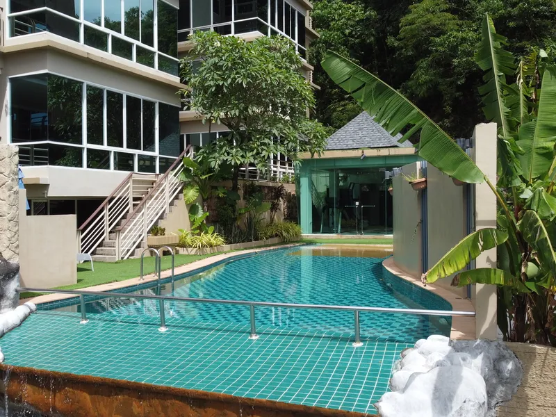 ขายคอนโดวิวทะเล 2 ห้องนอน โครงการ กะรน วิว ที่กะรน กรรมสิทธิ์สมบูรณ์ 296 ตร.ม. - Karon, Phuket - ภาพหลัก