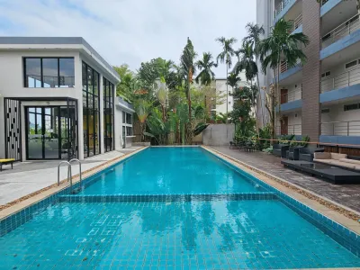 คอนโดกอล์ฟกะทู้ คอนโด 2 ห้องนอน ขาย วิวภูเขา - Kathu, Phuket - อสังหาริมทรัพย์ขายหรือให้เช่าในภูเก็ต
