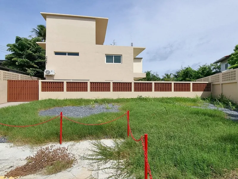 180 sqm Flat Land for Sale, Nai Harn, Build-Ready - Nai Harn, Phuket - Main photo