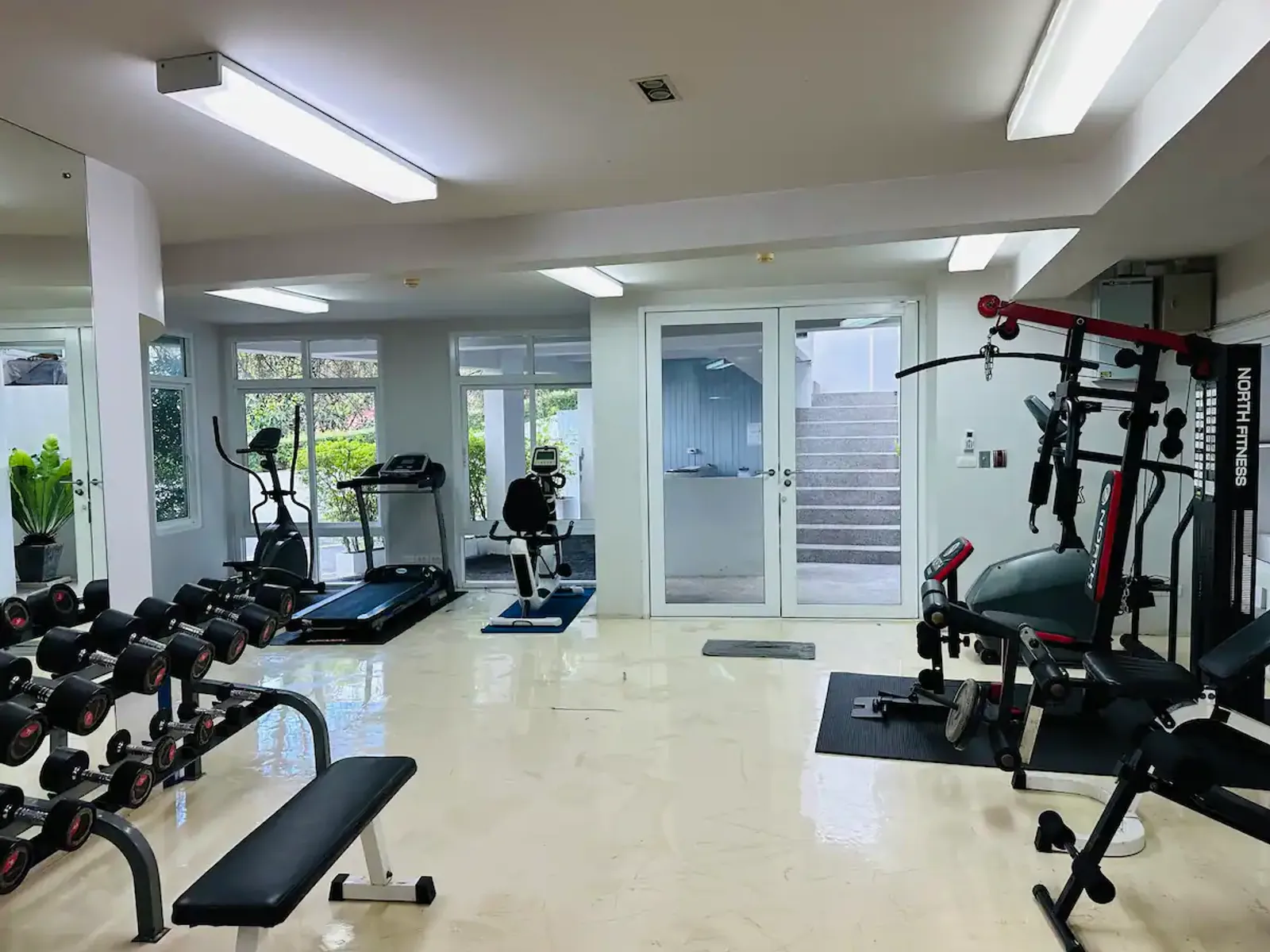 2-Bedroom Sea View Condo for Rent, Surin Beach, Pool & Mountain View - Surin Beach, Phuket - Photo 3