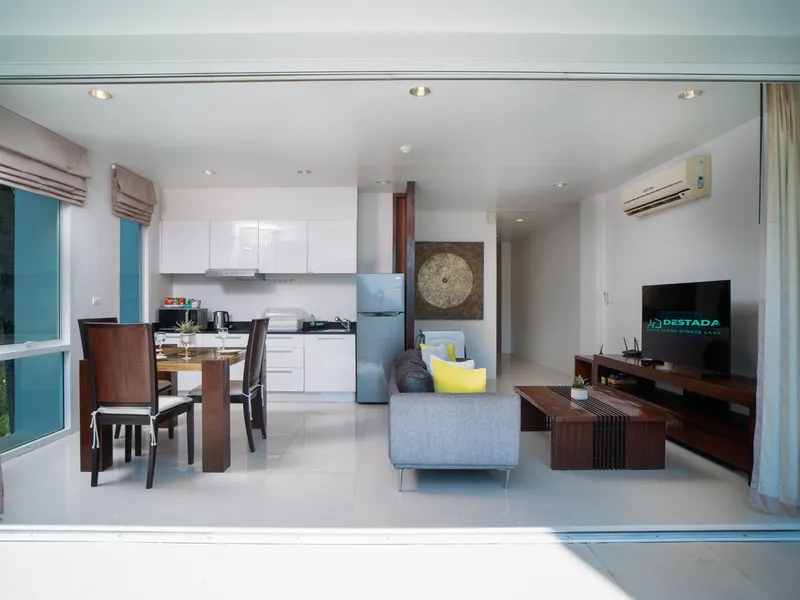 2-Bedroom Sea View Condo for Rent, Surin Beach, Pool & Mountain View - Surin Beach, Phuket - Main photo